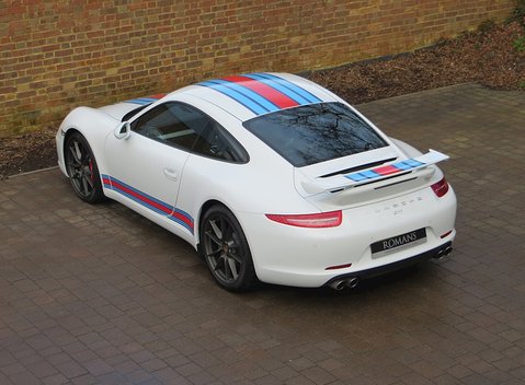 Porsche 911 (991) Martini Racing Edition 4