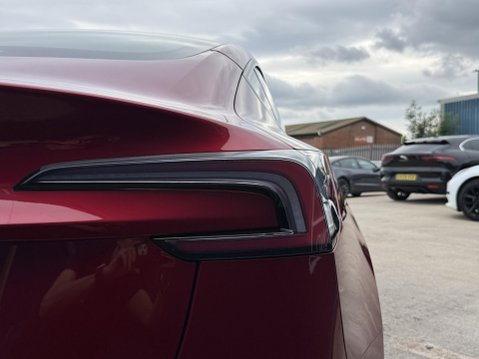 Tesla Model 3 Saloon 4dr Electric Auto RWD (208 ps) 17
