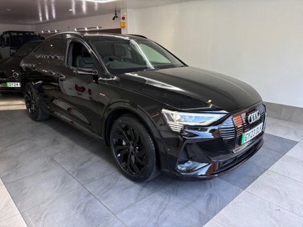 Audi E-Tron 55 Black Edition Sportback Auto quattro 5dr 95kWh (11kW Charger)
