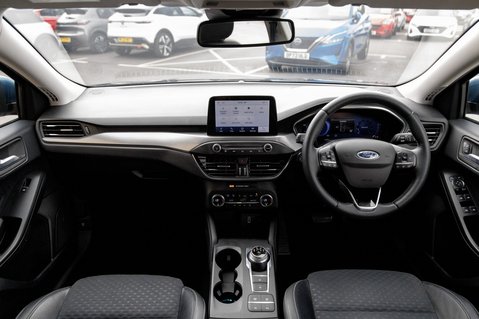 Ford Focus TITANIUM X 3