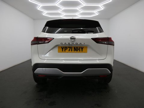 Nissan Qashqai 1.3 DIG-T MHEV Tekna+ XTRON Euro 6 (s/s) 5dr 6