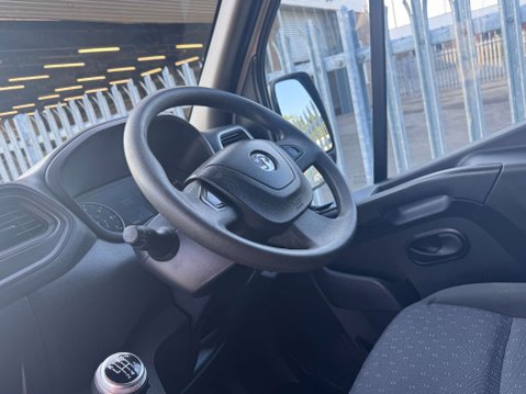 Vauxhall Movano 2.3 CDTi 3500 BiTurbo Edition Panel Van 5dr Diesel Manual FWD L3 H2 Euro 6 25