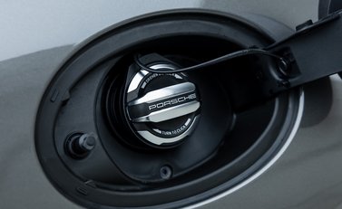 Porsche 911 GT3 TOURING (992) 35