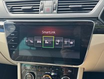 Skoda Superb 2.0 TDI Laurin & Klement Estate 5dr Diesel DSG Euro 6 (s/s) (150 ps) 21