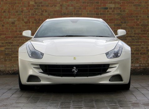 Ferrari FF 3