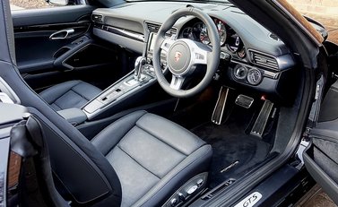 Porsche 911 (991) Carrera GTS Cabriolet 14