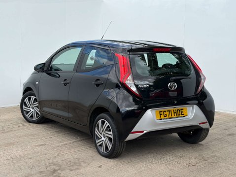 Toyota Aygo 1.0 Aygo X-Play TSS VVT-i 5dr 33