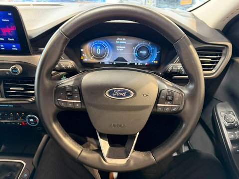 Ford Kuga 1.5T EcoBoost Titanium 2WD Euro 6 (s/s) 5dr 23