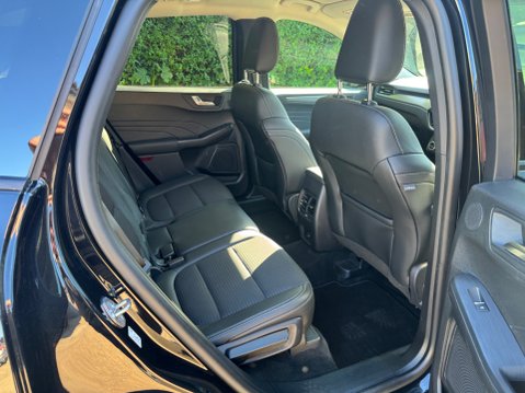Ford Kuga TITANIUM EDITION ECOBLUE 10