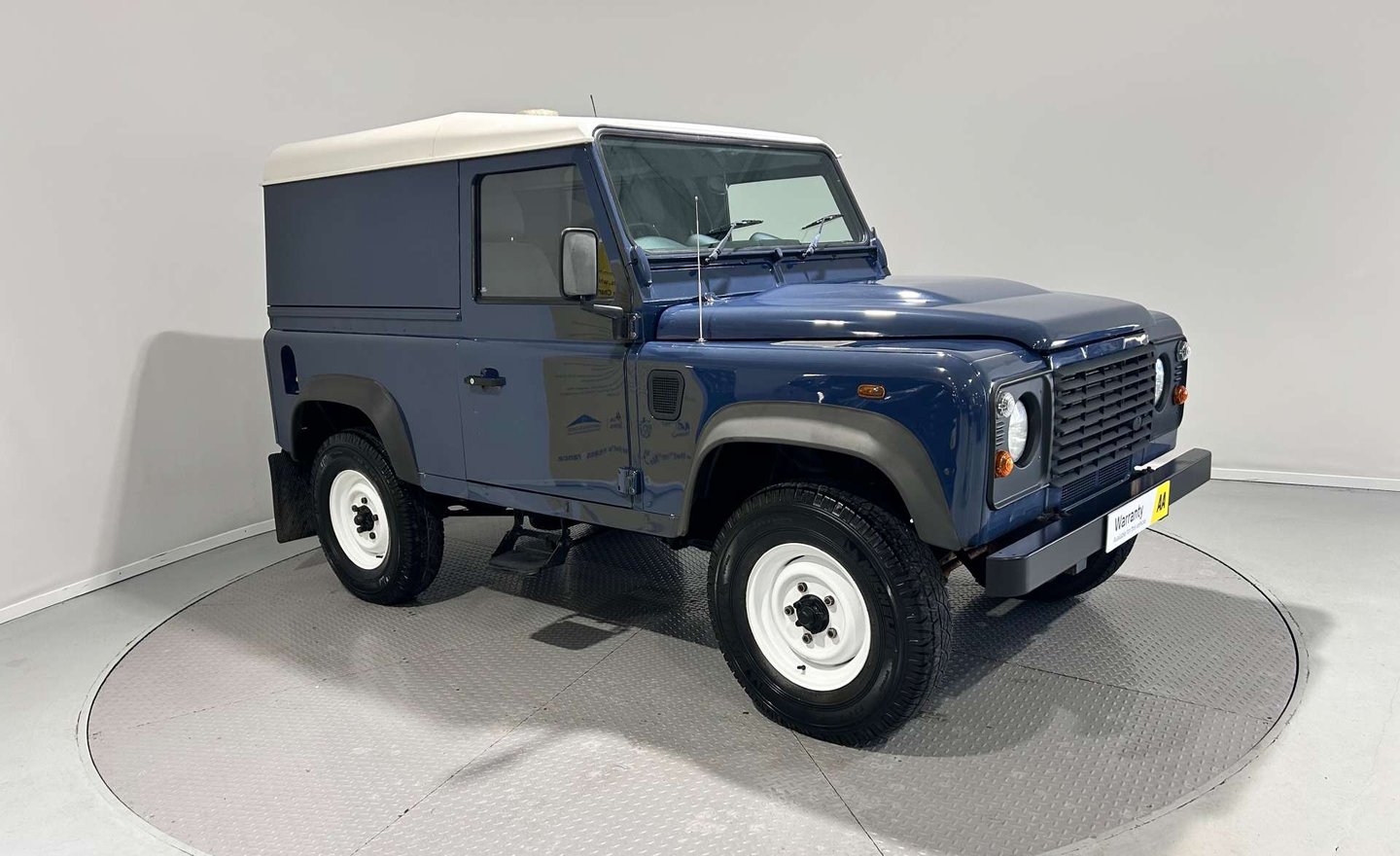 2010 Land Rover Defender 90