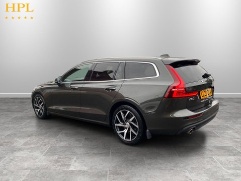 Volvo V60 2.0 T4 Momentum Plus Estate 5dr Petrol Auto Euro 6 (s/s) (190 ps) 5
