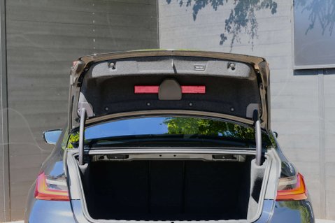 BMW 3 Series 2.0 320i M Sport Auto 4dr 17