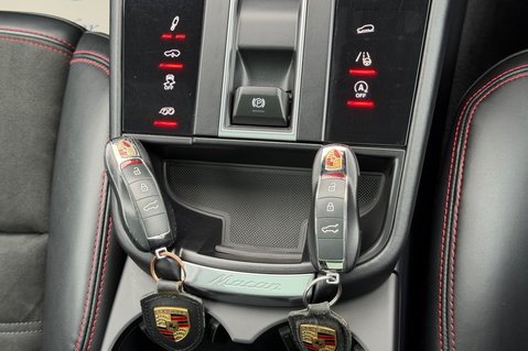 Porsche Macan GTS PDK -BURMESTER HIGH END -PAN ROOF -GTS SPORT PACK-PTV PLUS -£19K EXTRAS 54