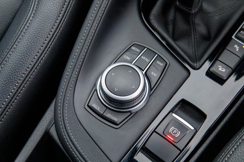 BMW X1 XDRIVE20I XLINE 33