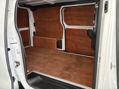Citroen Dispatch e 1000 75kWh Enterprise Pro M Auto MWB 6dr (7.4kW Charger) 10