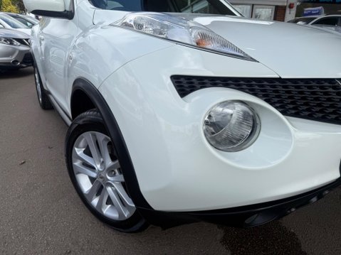 Nissan Juke 1.6 Acenta Premium Euro 5 (s/s) 5dr 5