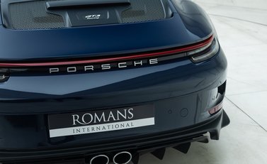 Porsche 911 GT3 TOURING (992) 27