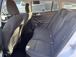Ford Focus 1.0T EcoBoost Titanium Euro 6 (s/s) 5dr 27