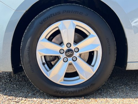 Audi A1 SPORTBACK TFSI TECHNIK 4