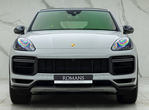Porsche Cayenne Turbo GT 4