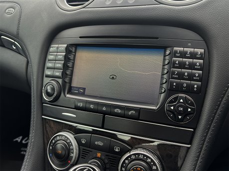 Mercedes-Benz SL Series SL350 52