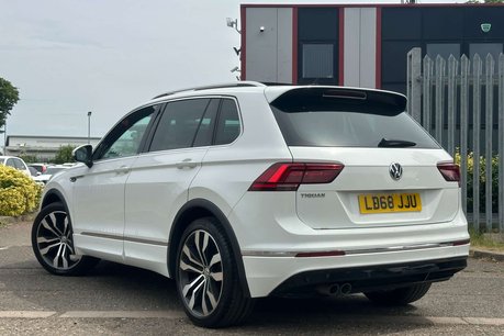 Volkswagen Tiguan 2.0 TDI R-Line SUV 5dr Diesel Manual Euro 6 (s/s) (150 ps) 18