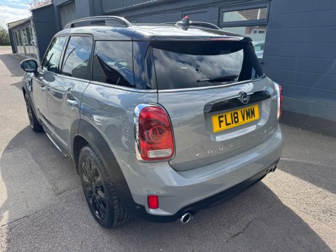 Mini Countryman COOPER S 4