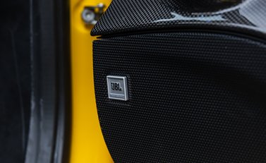 Ferrari F8 SPIDER 35