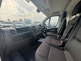 Citroen Relay MWB L2H2 Medium Roof Enterprise 35 Air Con Nav EURO 6 12