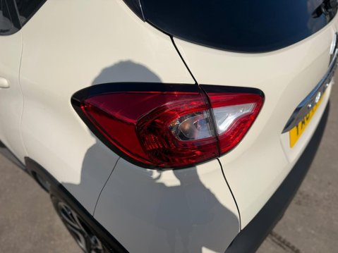 Renault Captur 1.5 dCi ENERGY Dynamique S MediaNav Euro 5 (s/s) 5dr 28