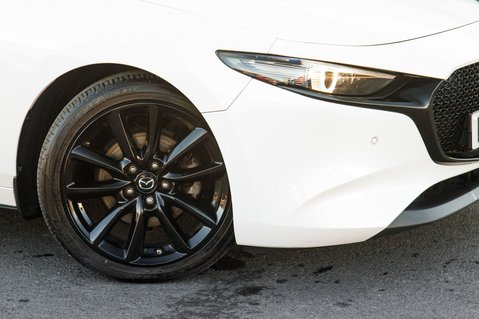 Mazda 3 GT SPORT TECH MHEV 11