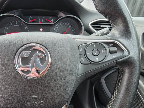 Vauxhall Crossland 1.2 Turbo Ultimate Euro 6 (s/s) 5dr 25
