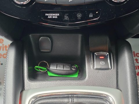 Nissan Qashqai 1.2 DIG-T N-Connecta 2WD Euro 6 (s/s) 5dr 26