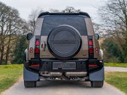 Land Rover Defender D250 X-Dynamic SE HardTop Obsidian WildTrak 21