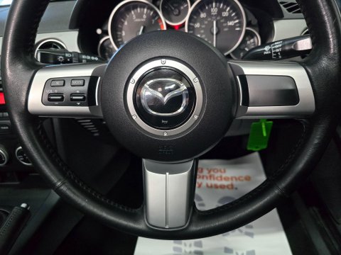 Mazda MX-5 2.0i Miyako Roadster Euro 4 2dr 23