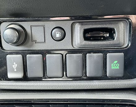 Mitsubishi Outlander 2.4 Outlander Design PHEV CVT 4WD 5dr 54