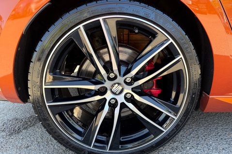 SEAT Leon TSI CUPRA DSG 70
