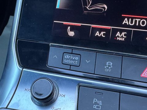 Audi A6 2.0 TDI 40 Black Edition S Tronic quattro Euro 6 (s/s) 4dr 32