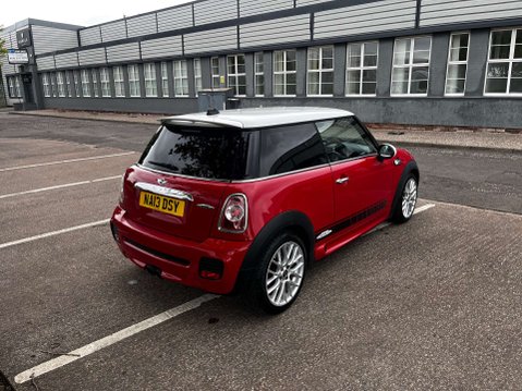 Mini Hatch 1.6 John Cooper Works 3dr 8