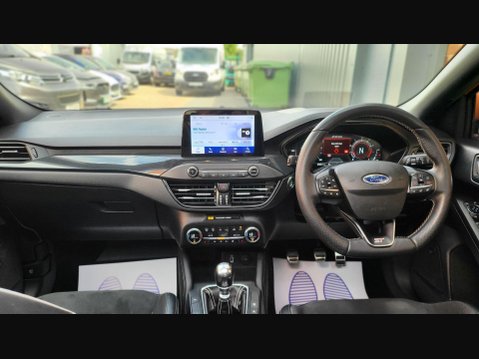 Ford Focus ST 4