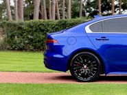 Jaguar XE R-DYNAMIC HSE 28