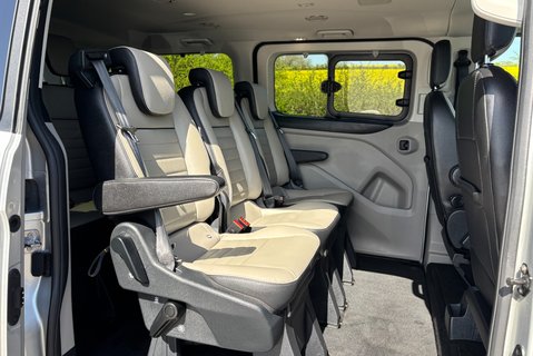 Ford Tourneo Custom 320 Titanium X L2 170 ps Automatic - 8 Seater 19