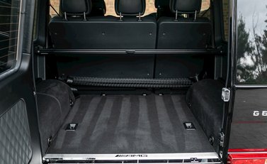 Mercedes-Benz G Series AMG 463 Edition 32