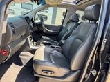 Nissan Pathfinder 2.5 dCi Tekna 4WD Euro 5 5dr 36