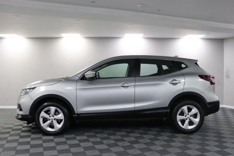 Nissan Qashqai DIG-T ACENTA PREMIUM 18