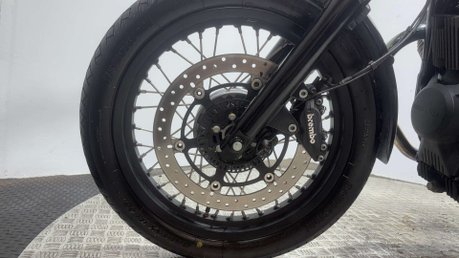 Moto Guzzi V7 ABS SPECIAL 2015 ONLY 7K MOT EXCELLENT CONDITION RETRO 744CC 17