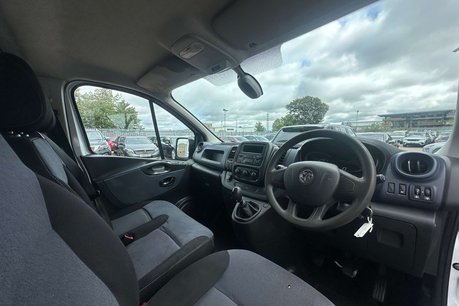 Vauxhall Vivaro 1.6 Vivaro  2900 CDTI 13