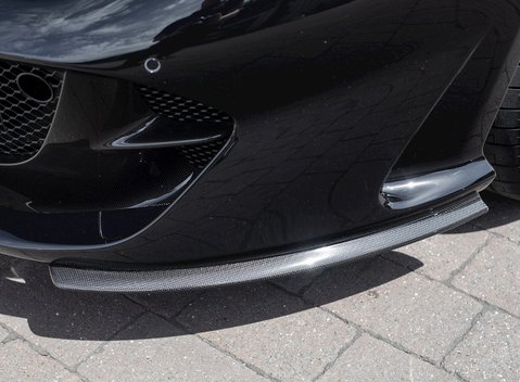 Ferrari 812 Superfast 26