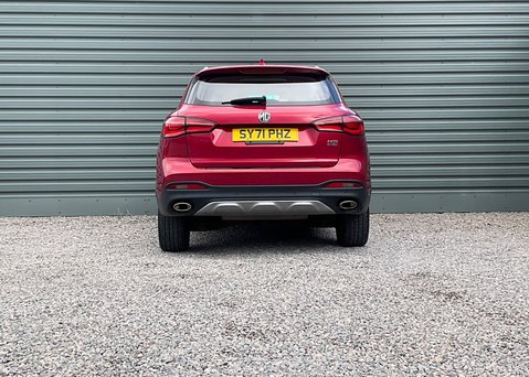 MG HS 1.5 T-GDI PHEV EXCLUSIVE 9