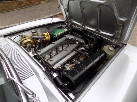 Alfa Romeo GT 1300 Junior 21
